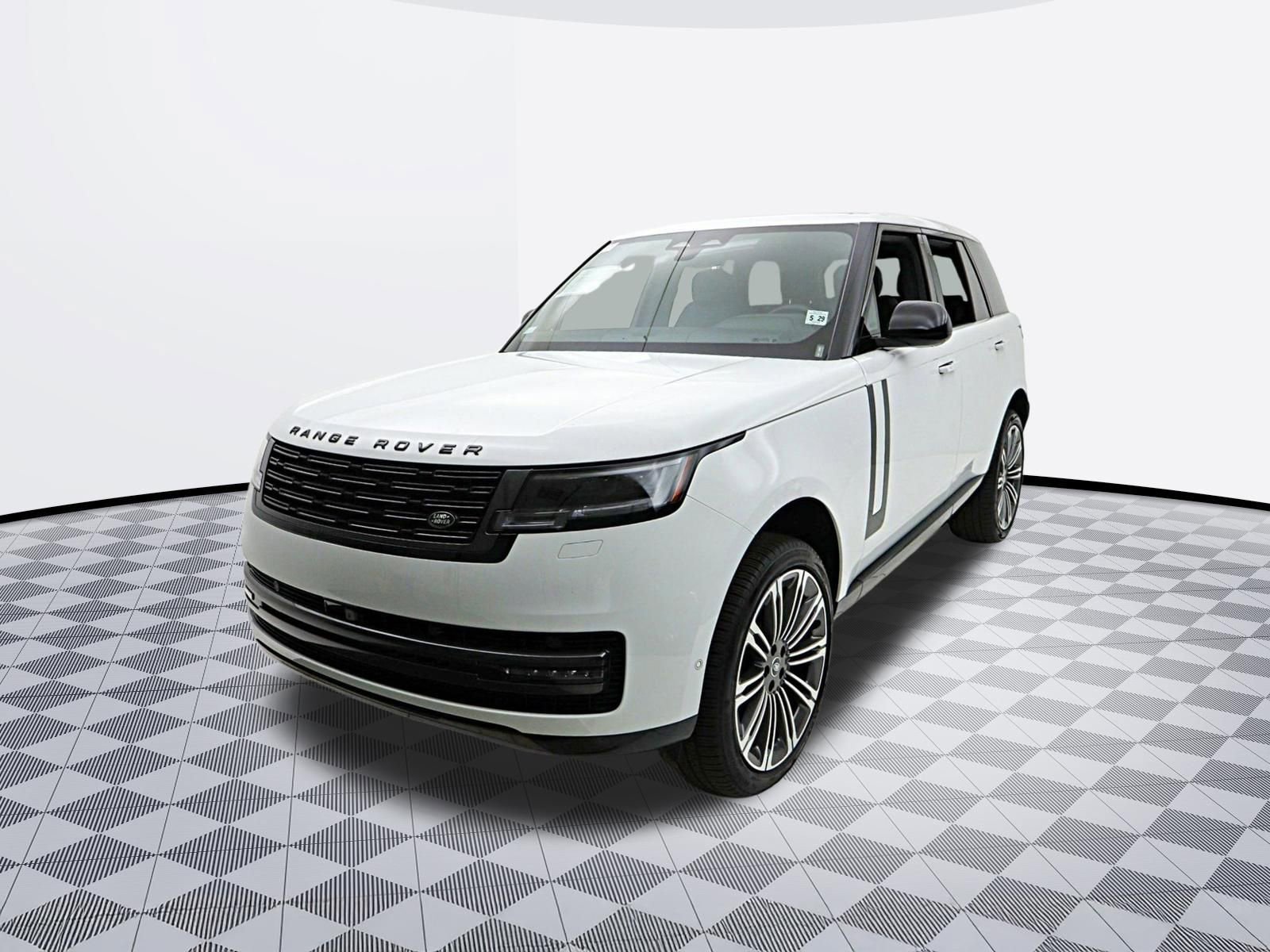 Used 2024 Land Rover Range Rover SE AWD/4WD image 9