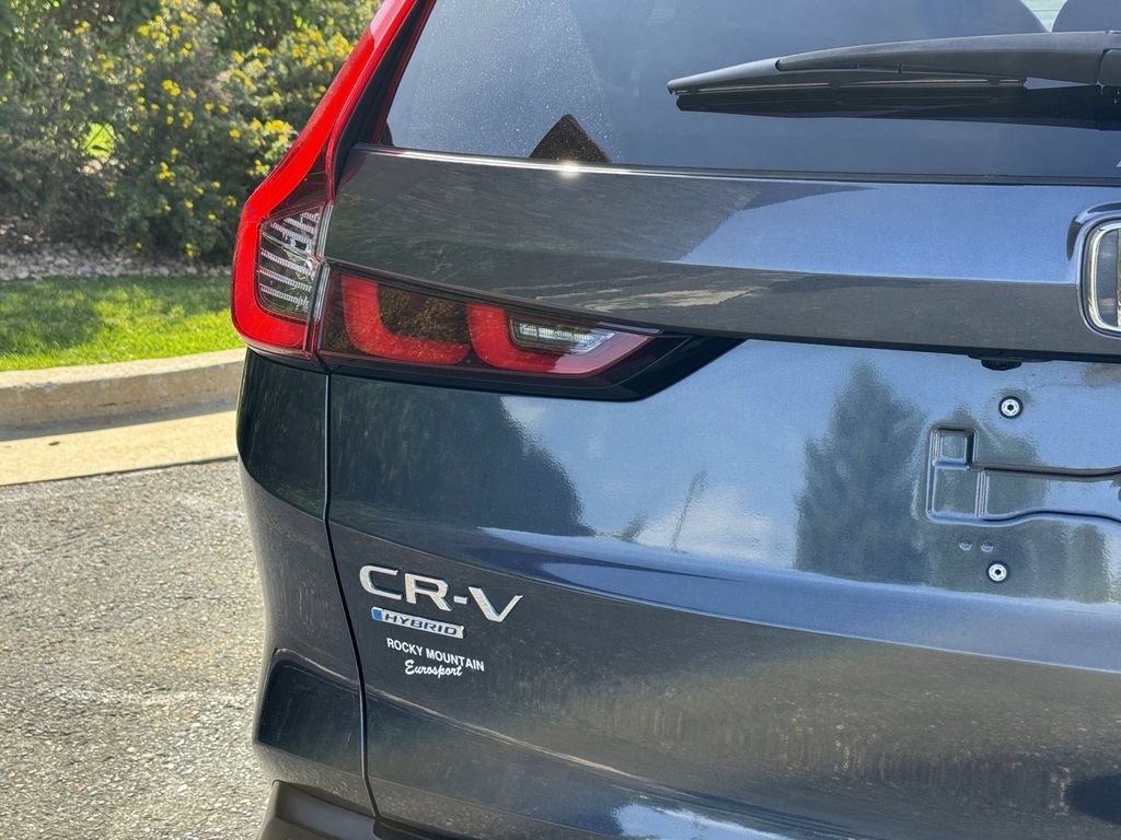 Used 2025 Honda CR-V Sport-L image 7