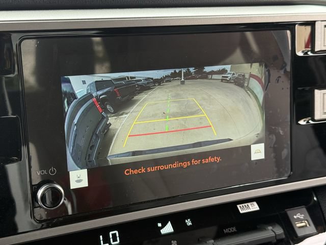 Used 2025 Toyota Tundra SR5 AWD/4WD image 18