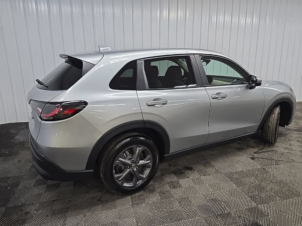 Used 2026 Honda HR-V LX image 3