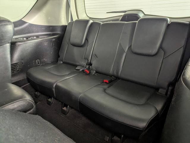 Used 2015 INFINITI QX80 Limited image 17