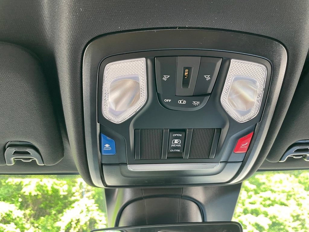 New 2026 RAM 3500 Big Horn AWD/4WD image 17