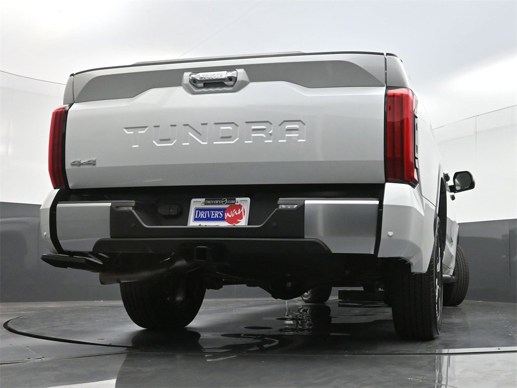 Used 2024 Toyota Tundra Limited image 32