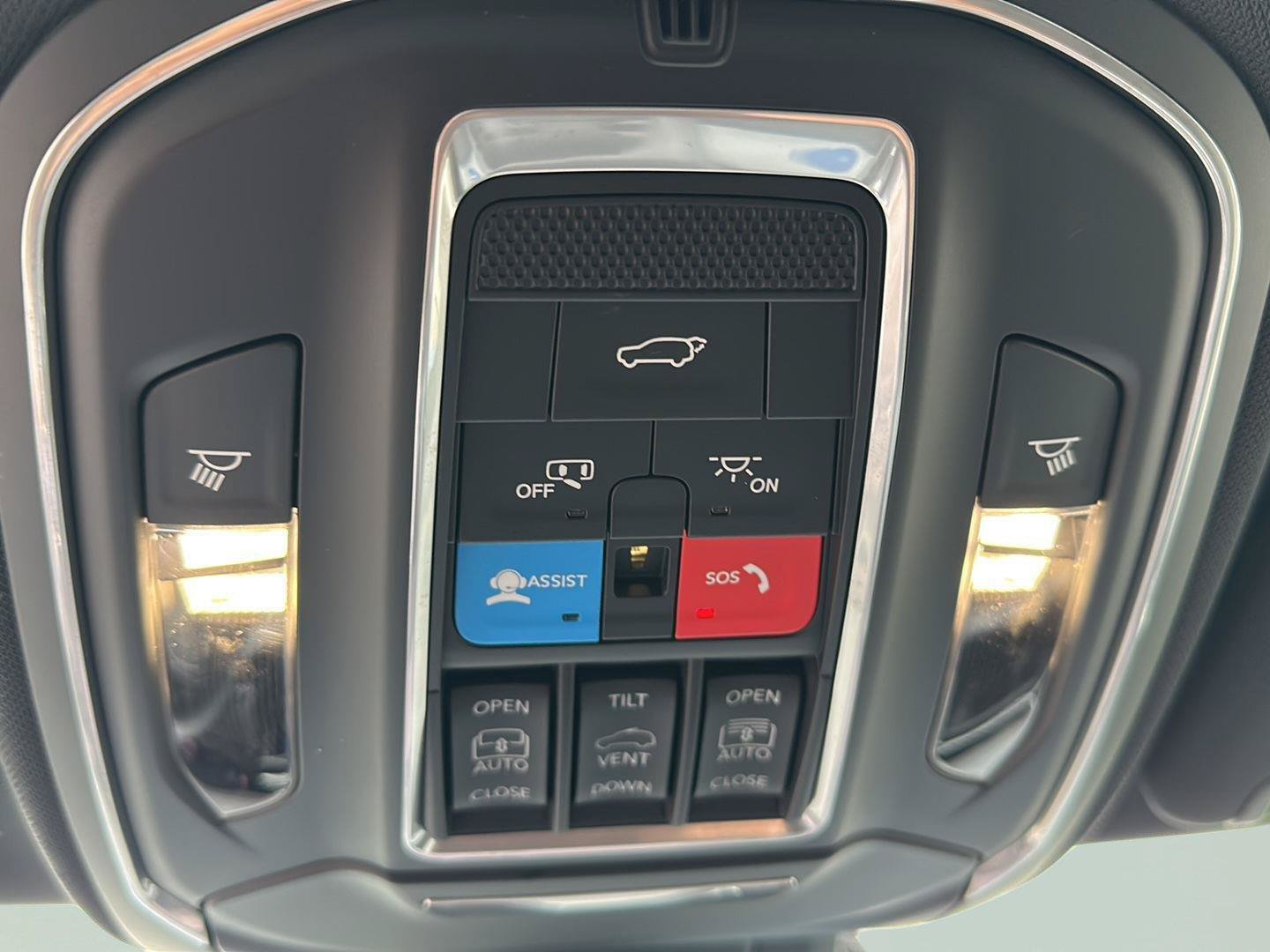 New 2025 Jeep Wagoneer S Limited AWD/4WD image 15