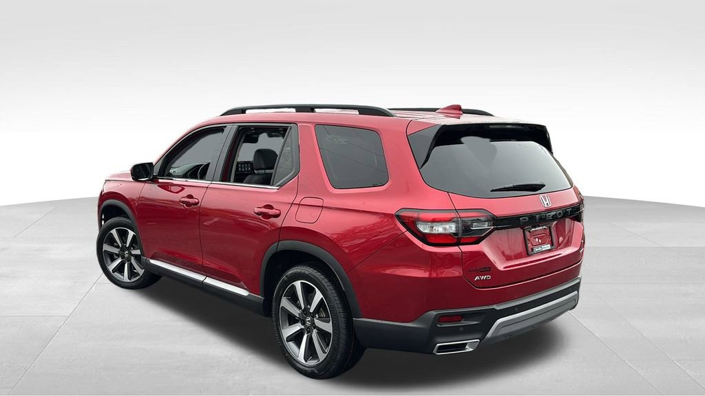 Certified 2023 Honda Pilot Touring image 5
