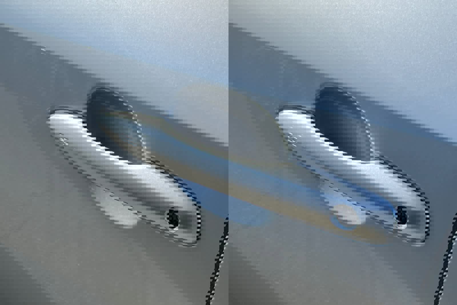 Used 2022 Toyota Corolla SE w/ SE Premium Package FWD image 7