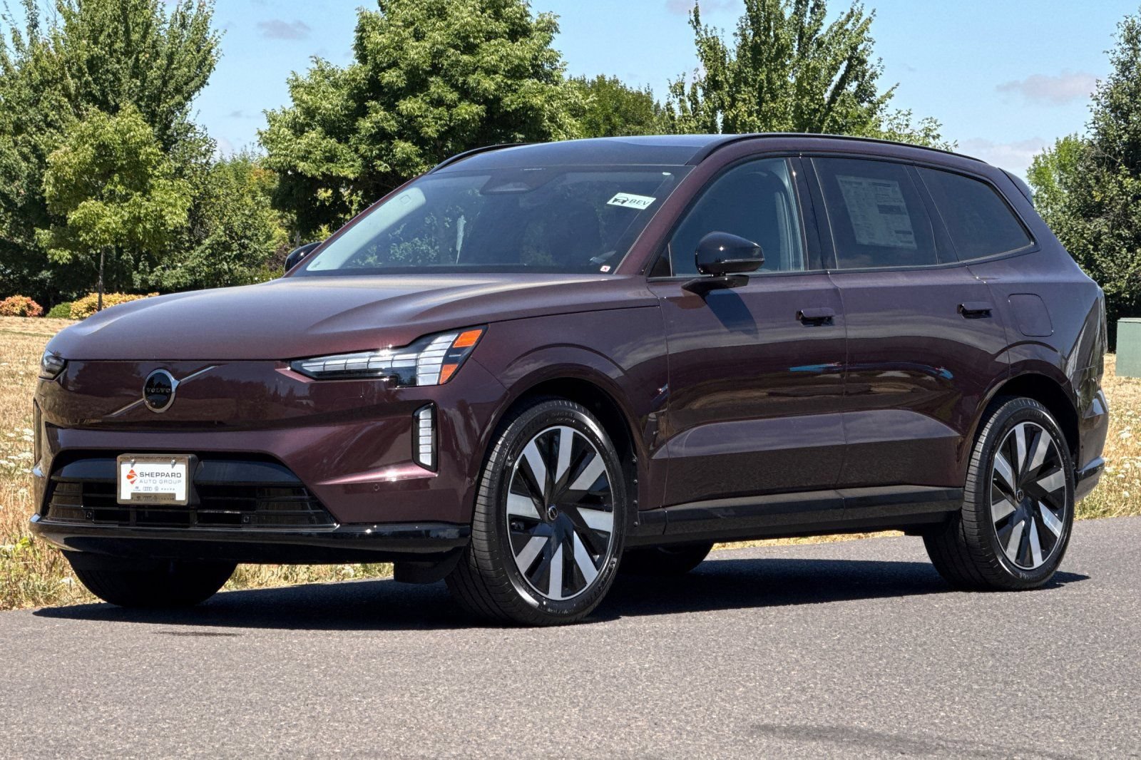 New 2026 Volvo EX90 Ultra AWD/4WD image 7