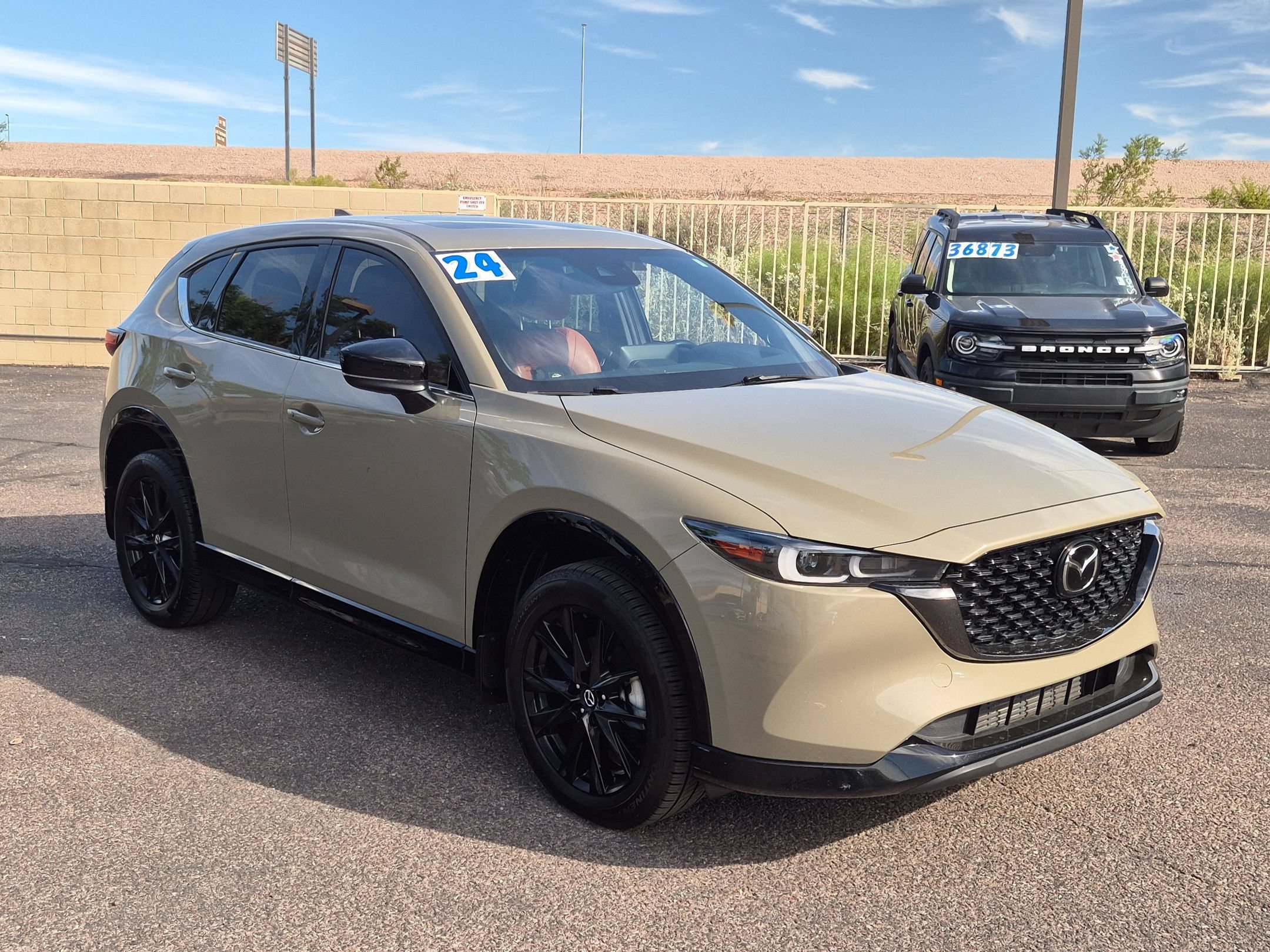 Used 2024 MAZDA CX-5 Carbon Edition AWD/4WD image 3