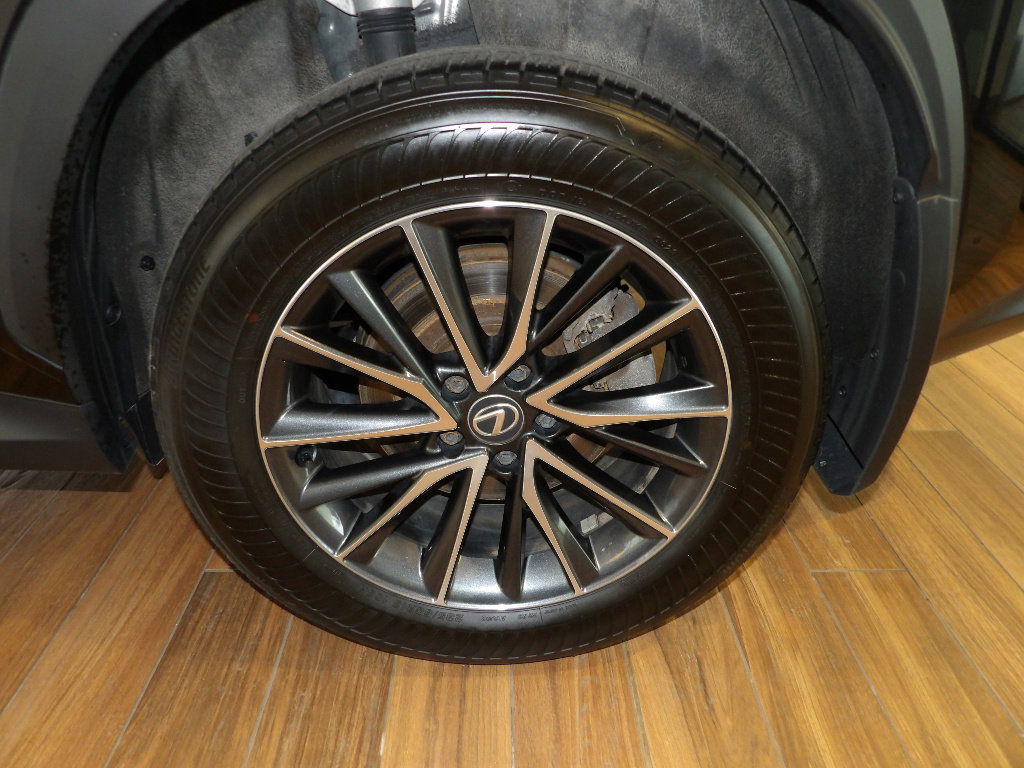 Used 2024 Lexus NX 350h AWD image 9