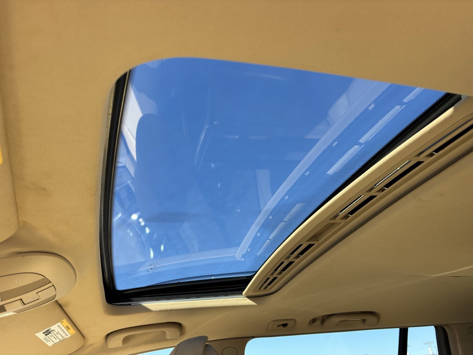 Used 2011 Mercedes-Benz GL 550 4MATIC image 5