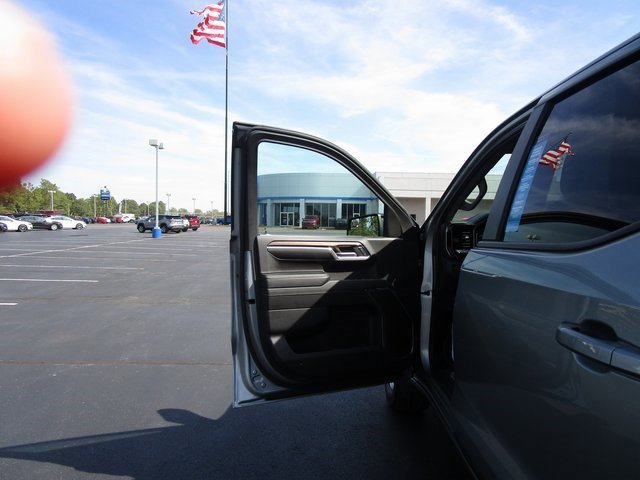 Certified 2023 Chevrolet Silverado 1500 RST w/ Protection Package image 19