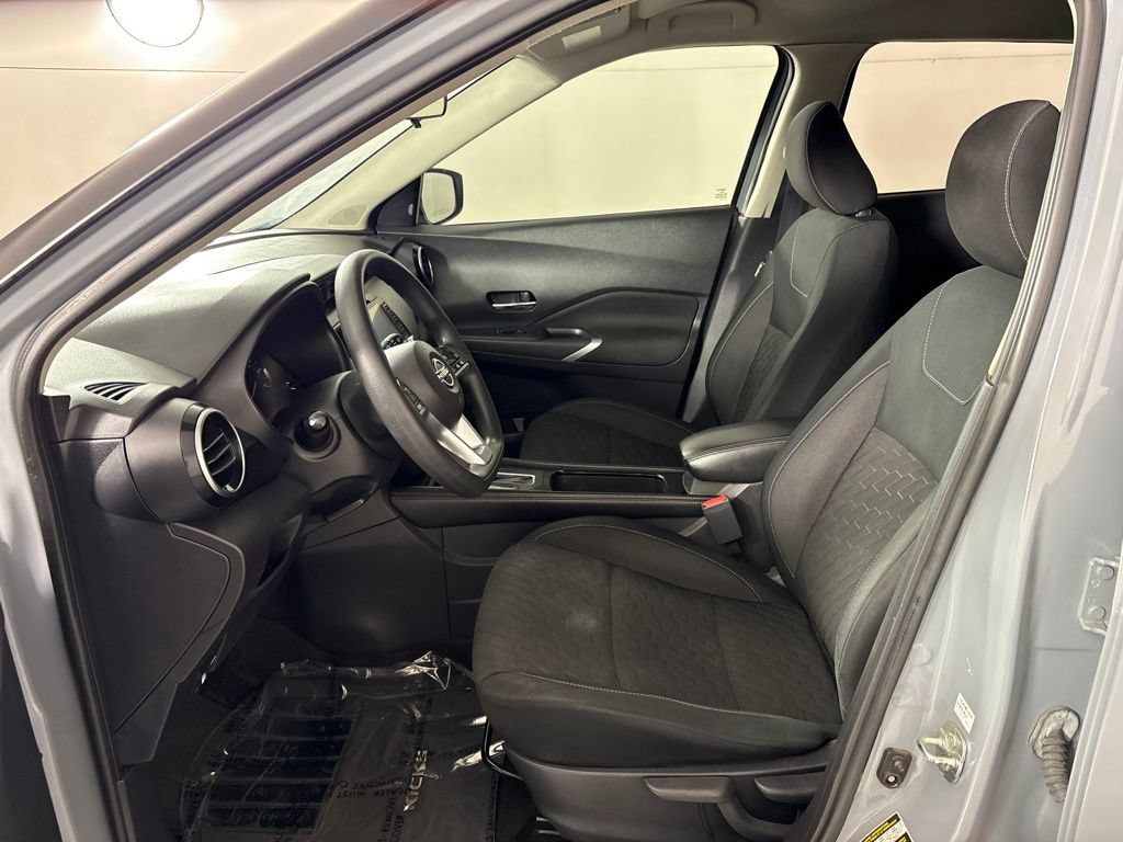 Used 2022 Nissan Kicks SV FWD image 24