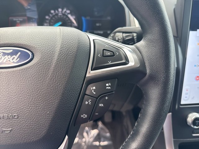 Used 2023 Ford Edge SEL w/ Convenience Package image 17
