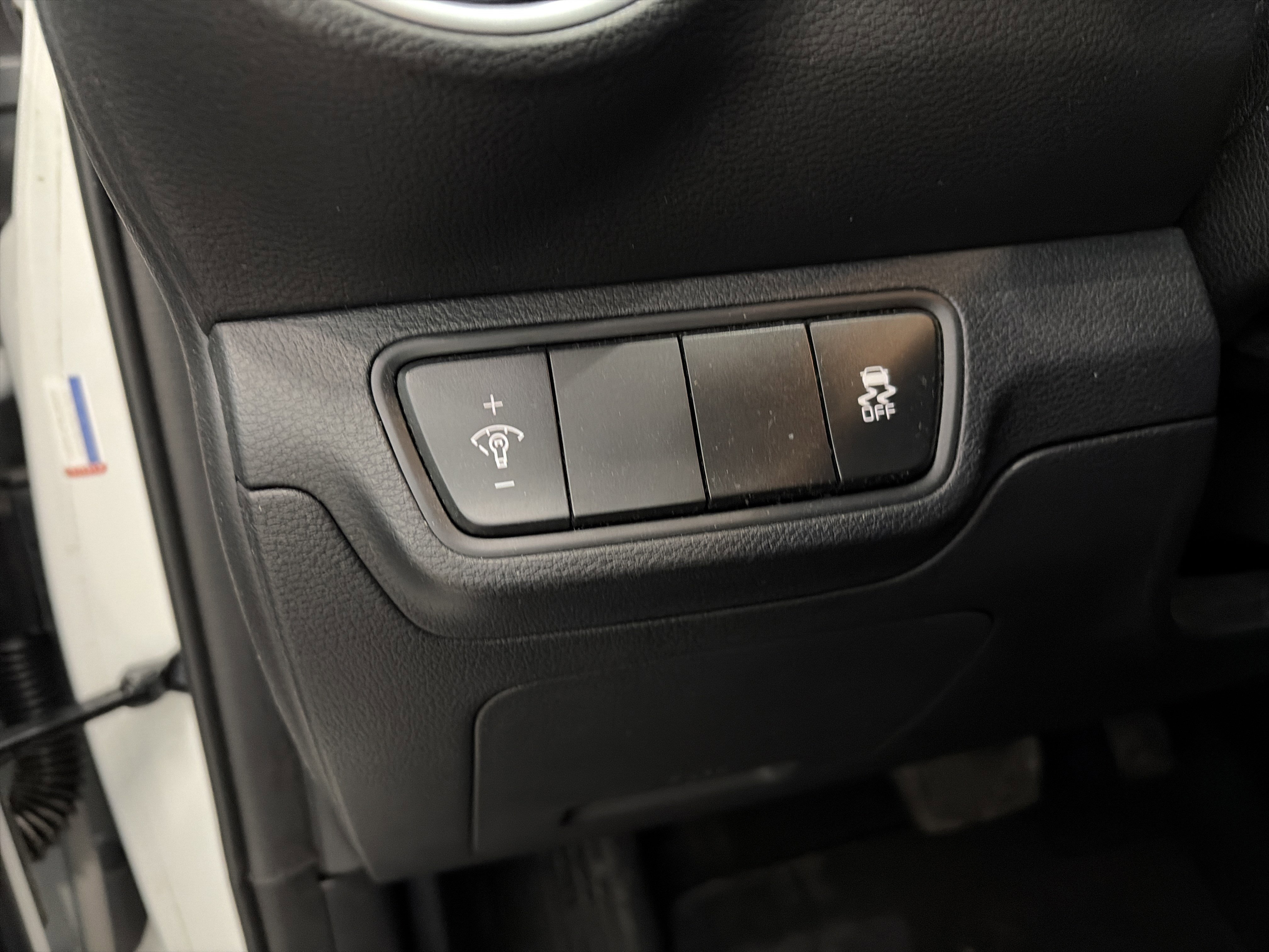 Used 2023 Kia Forte LXS image 22