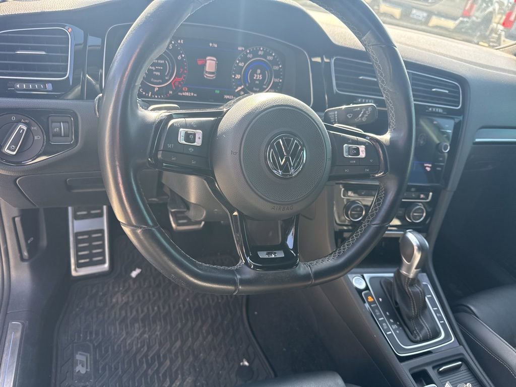 Used 2019 Volkswagen Golf R 4-Door AWD/4WD image 9