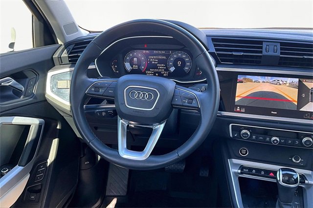 Used 2024 Audi Q3 2.0T Premium Plus w/ Premium Plus Package image 5