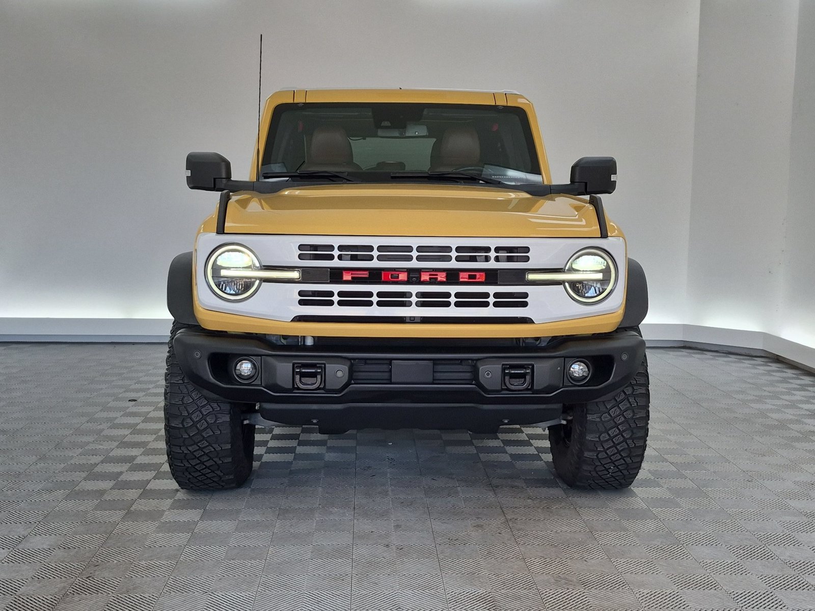 Used 2023 Ford Bronco Heritage Edition AWD/4WD image 6