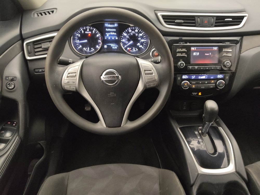 Used 2015 Nissan Rogue SV FWD image 22