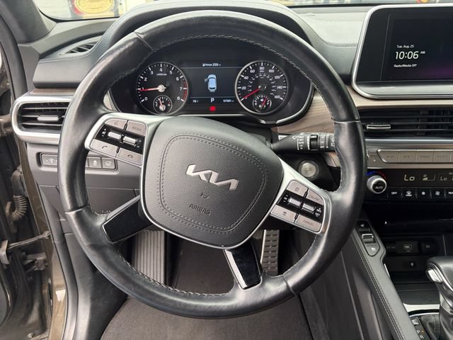Used 2022 Kia Telluride SX w/ SX Prestige Package AWD/4WD image 9