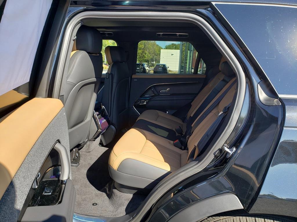 New 2025 Land Rover Range Rover Sport Dynamic SE image 11