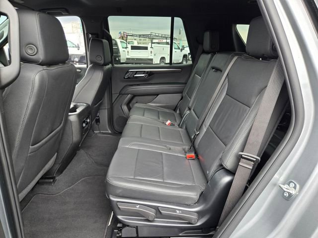 Used 2025 Chevrolet Tahoe Z71 AWD/4WD image 12