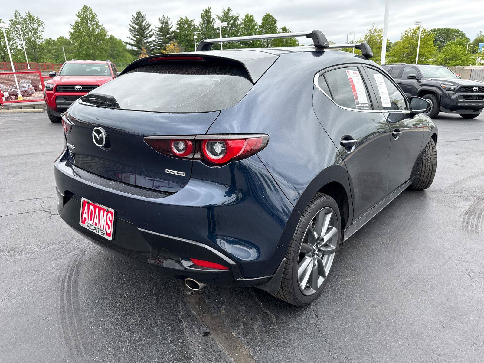 Used 2024 MAZDA MAZDA3 s FWD image 8