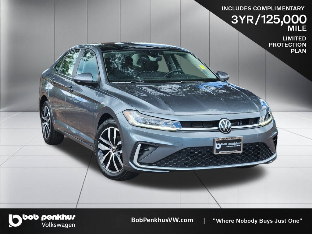 Used 2025 Volkswagen Jetta SE