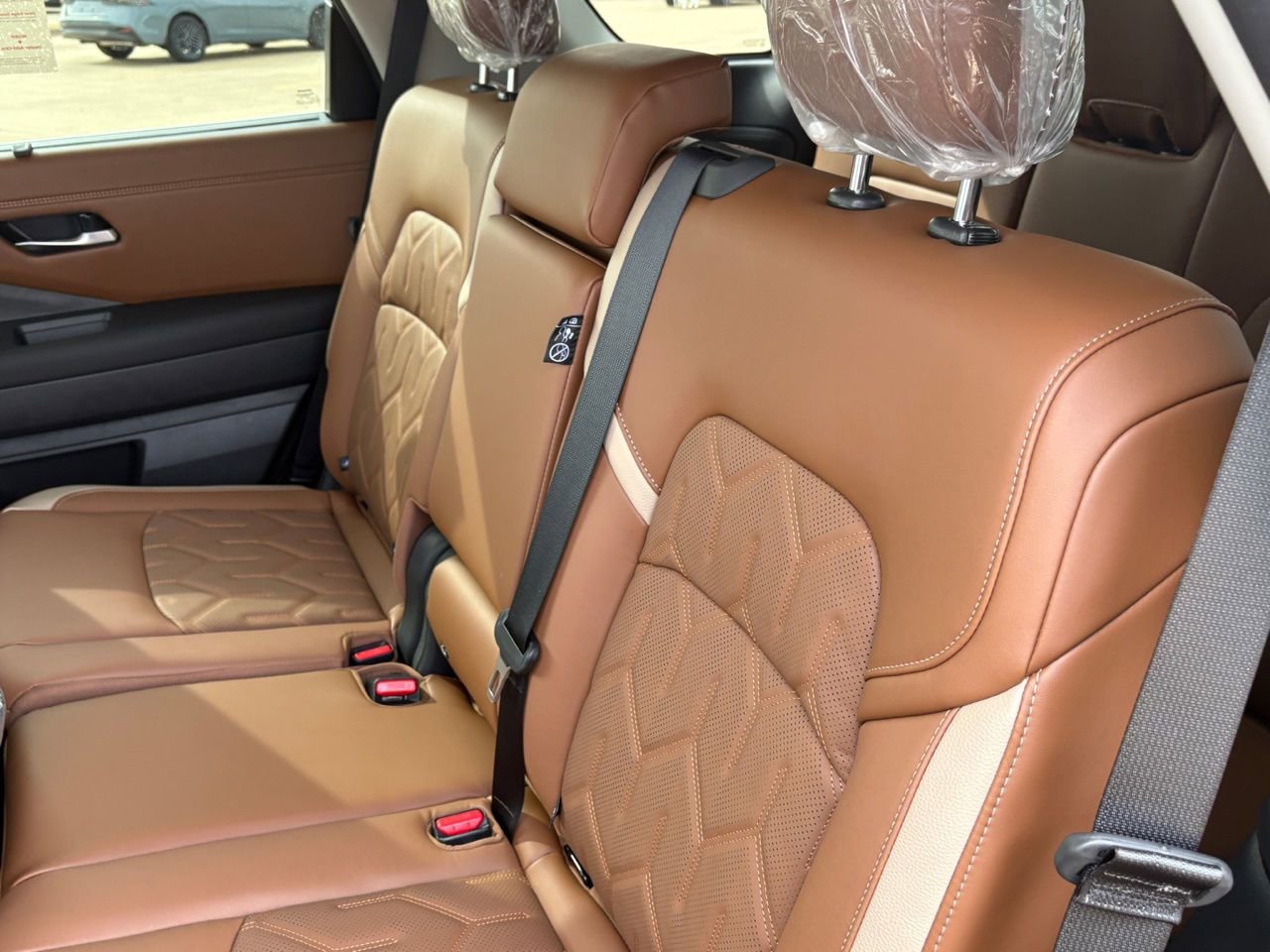 New 2026 Nissan Pathfinder Platinum image 21