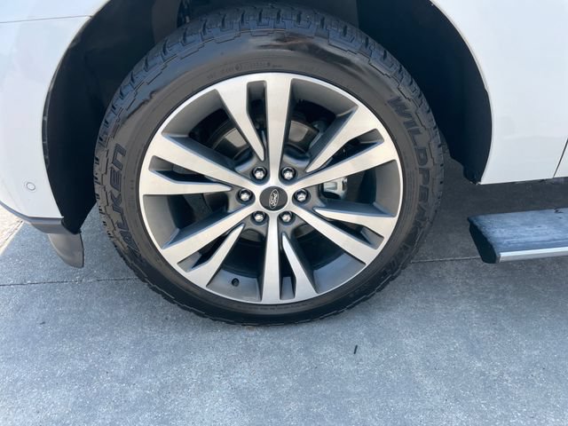 Used 2020 Ford Expedition Limited w/ Equipment Group 302A AWD/4WD image 30