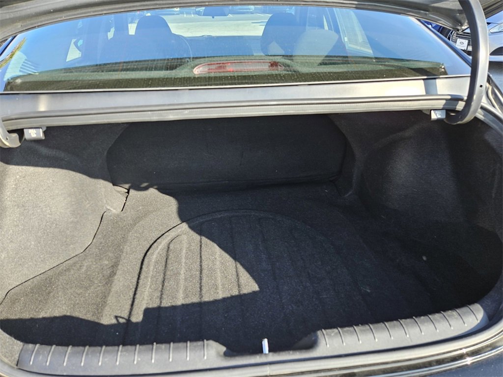 Used 2023 Hyundai Elantra Blue image 27