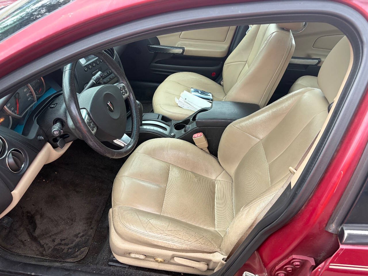 Used 2006 Pontiac Grand Prix w/ Sun And Sound Package FWD image 9