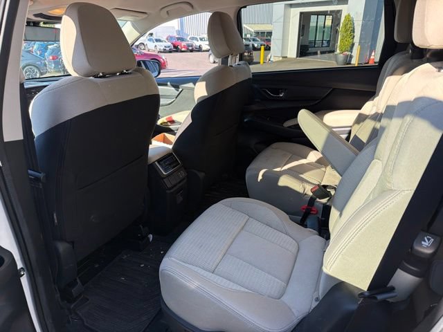 Used 2024 Subaru Ascent Premium w/ Convenience Package AWD/4WD image 5