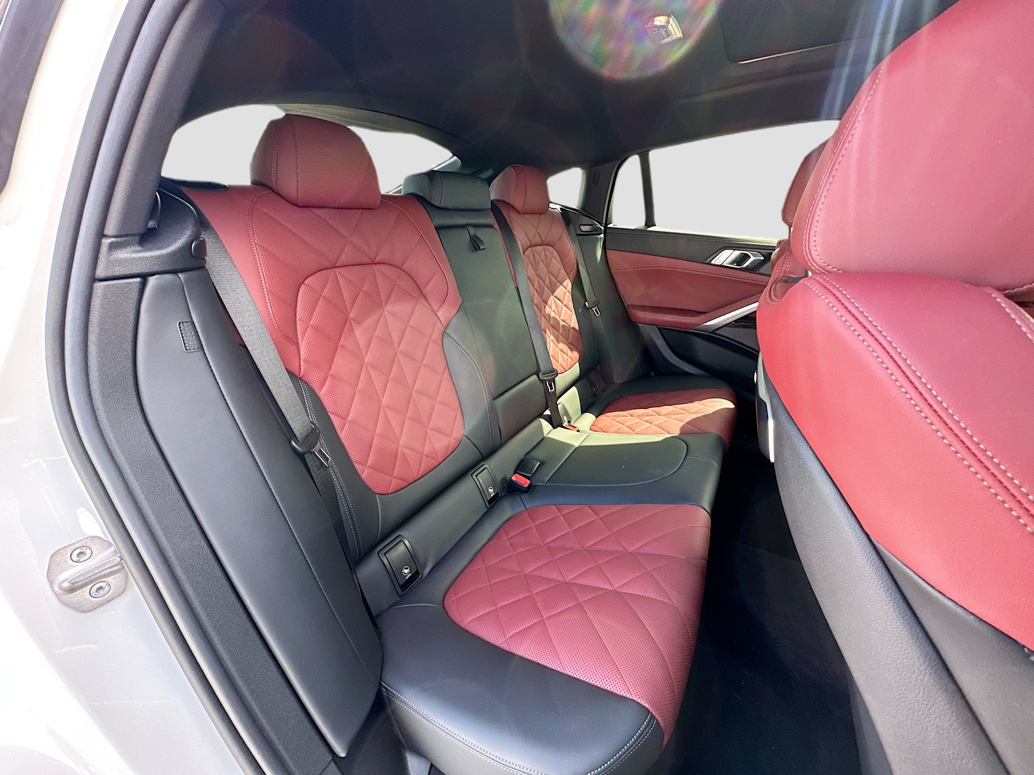 Certified 2025 BMW X6 xDrive40i w/ Premium Package AWD/4WD image 29