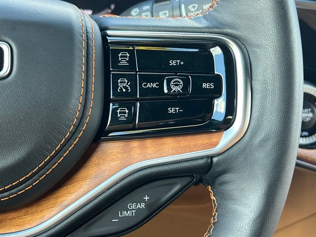 Used 2024 Jeep Grand Wagoneer L Series III w/ Rear Seat Video Group 1 AWD/4WD image 23