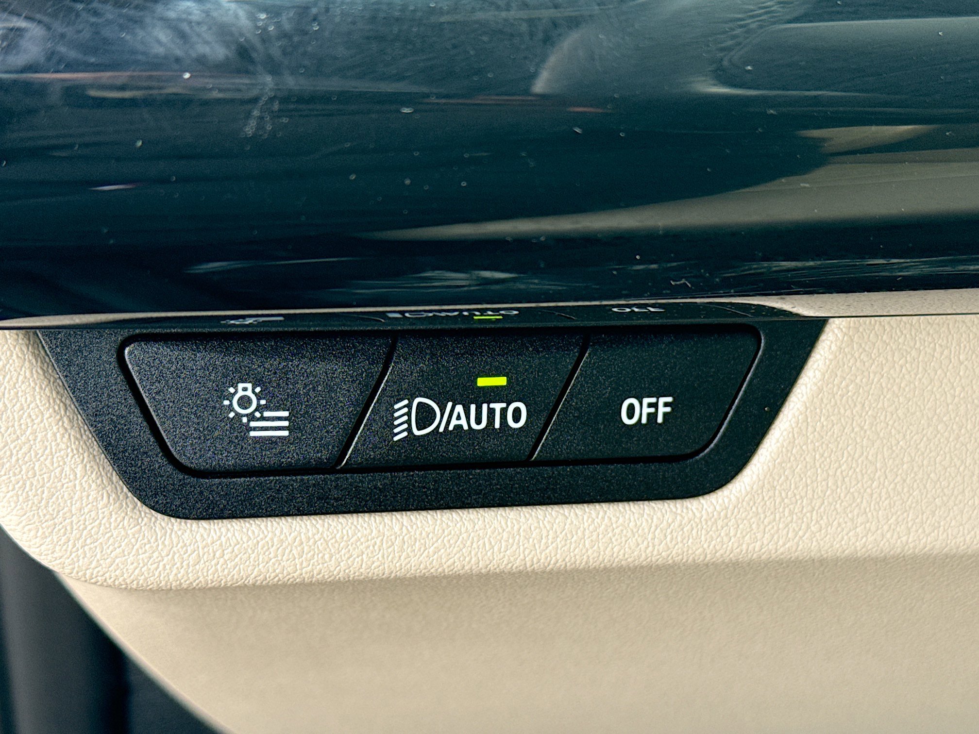 Used 2023 BMW X1 xDrive28i w/ Premium Package image 36