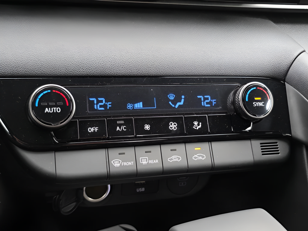 New 2026 Hyundai Elantra Sport FWD image 20