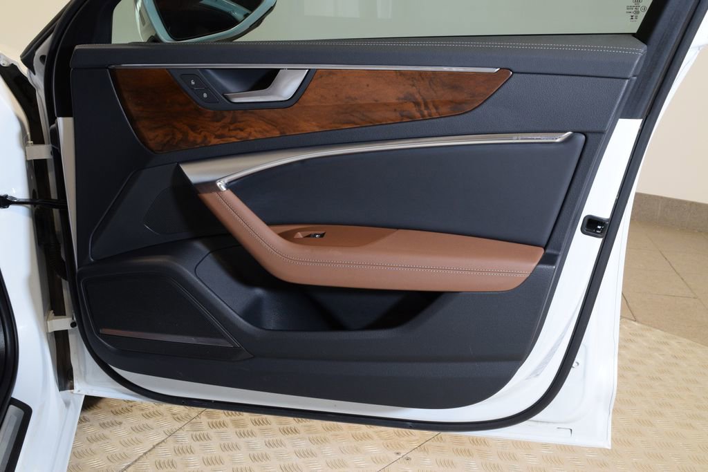 Used 2023 Audi A6 Premium Plus image 33