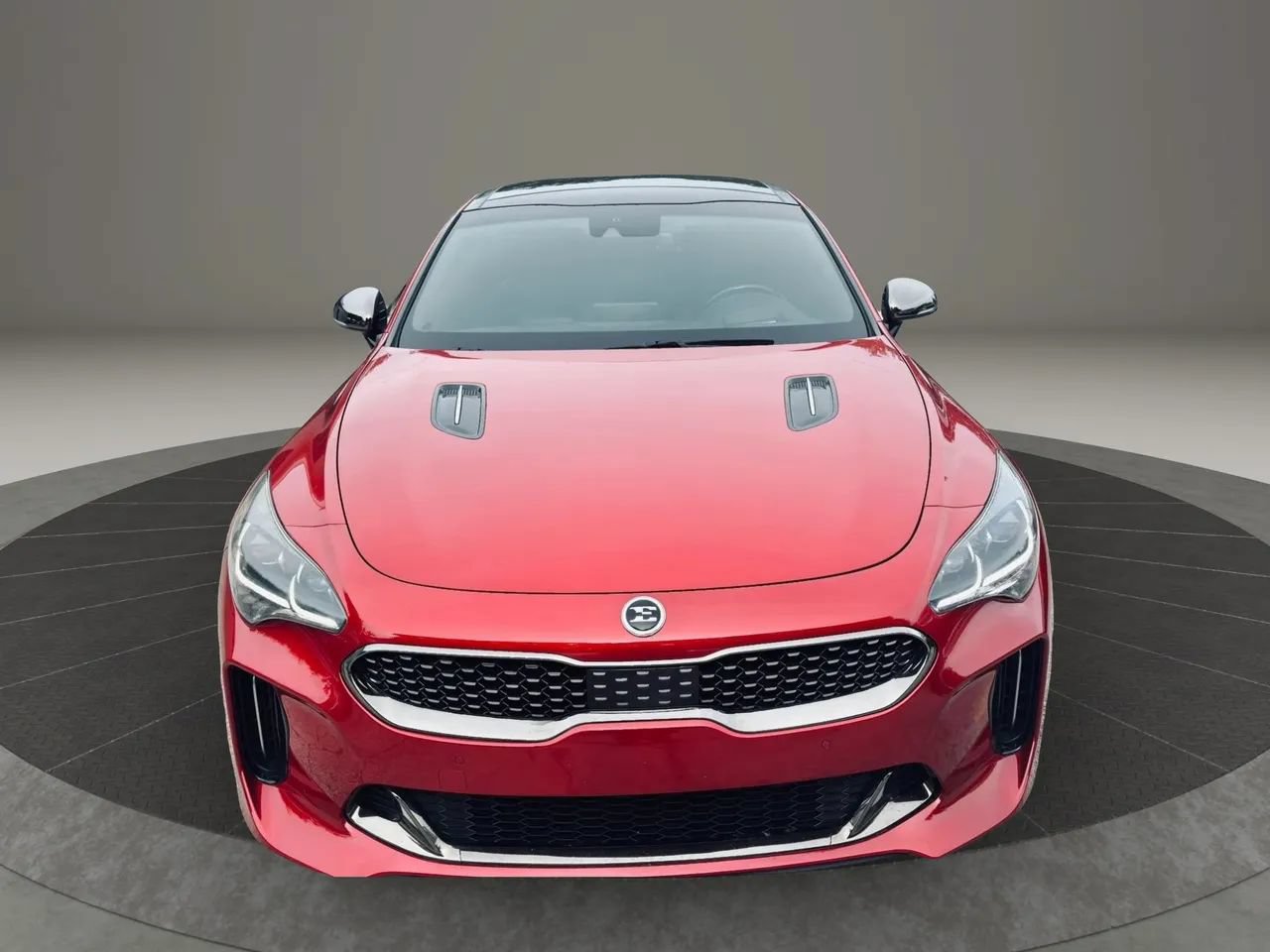Used 2018 Kia Stinger GT2 AWD/4WD image 8