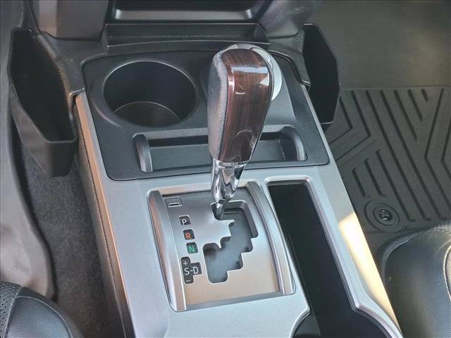 Used 2015 Toyota 4Runner Limited AWD/4WD image 9