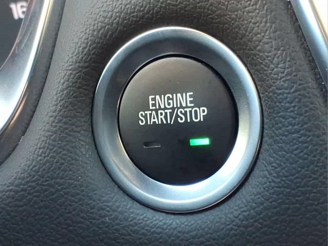 Used 2023 Chevrolet Traverse LT FWD image 25