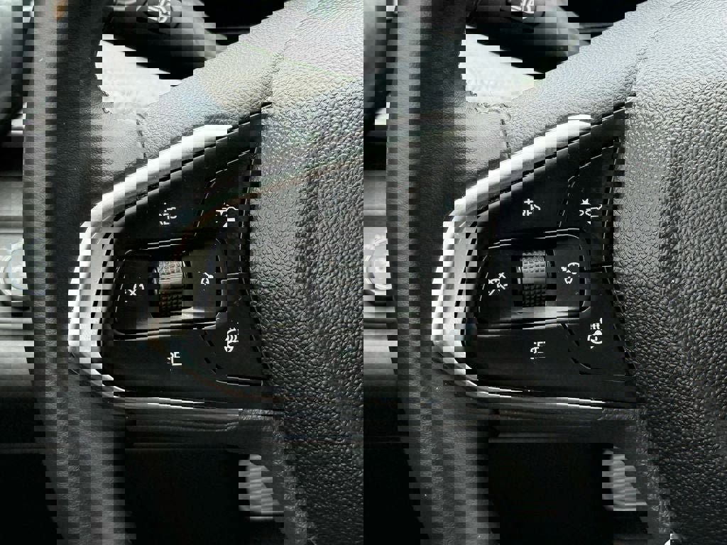 Used 2024 Chevrolet Trax ACTIV w/ Sunroof Package image 20