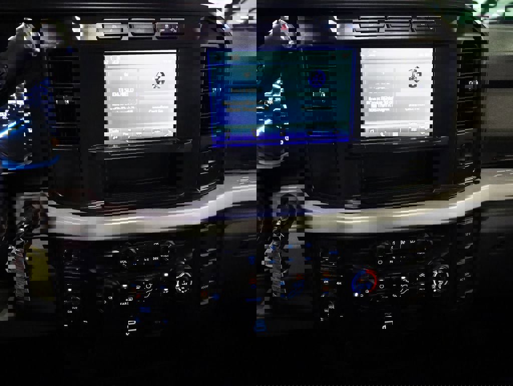 Used 2024 Ford F350 XLT w/ FX4 Off-Road Package image 11