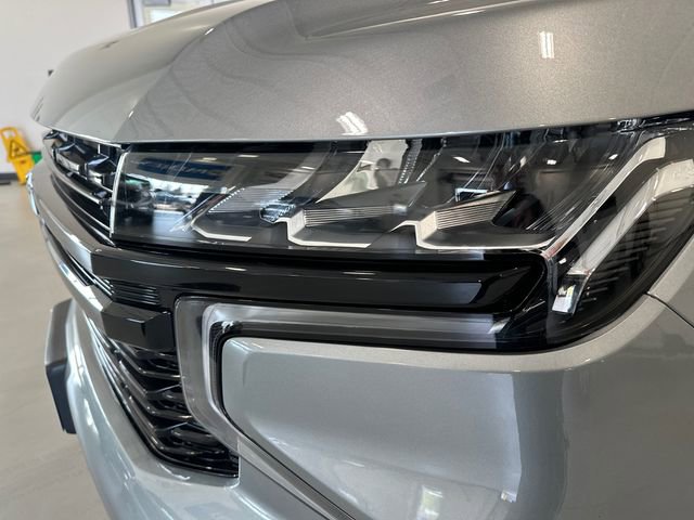Used 2024 Chevrolet Tahoe RST w/ Luxury Package image 16