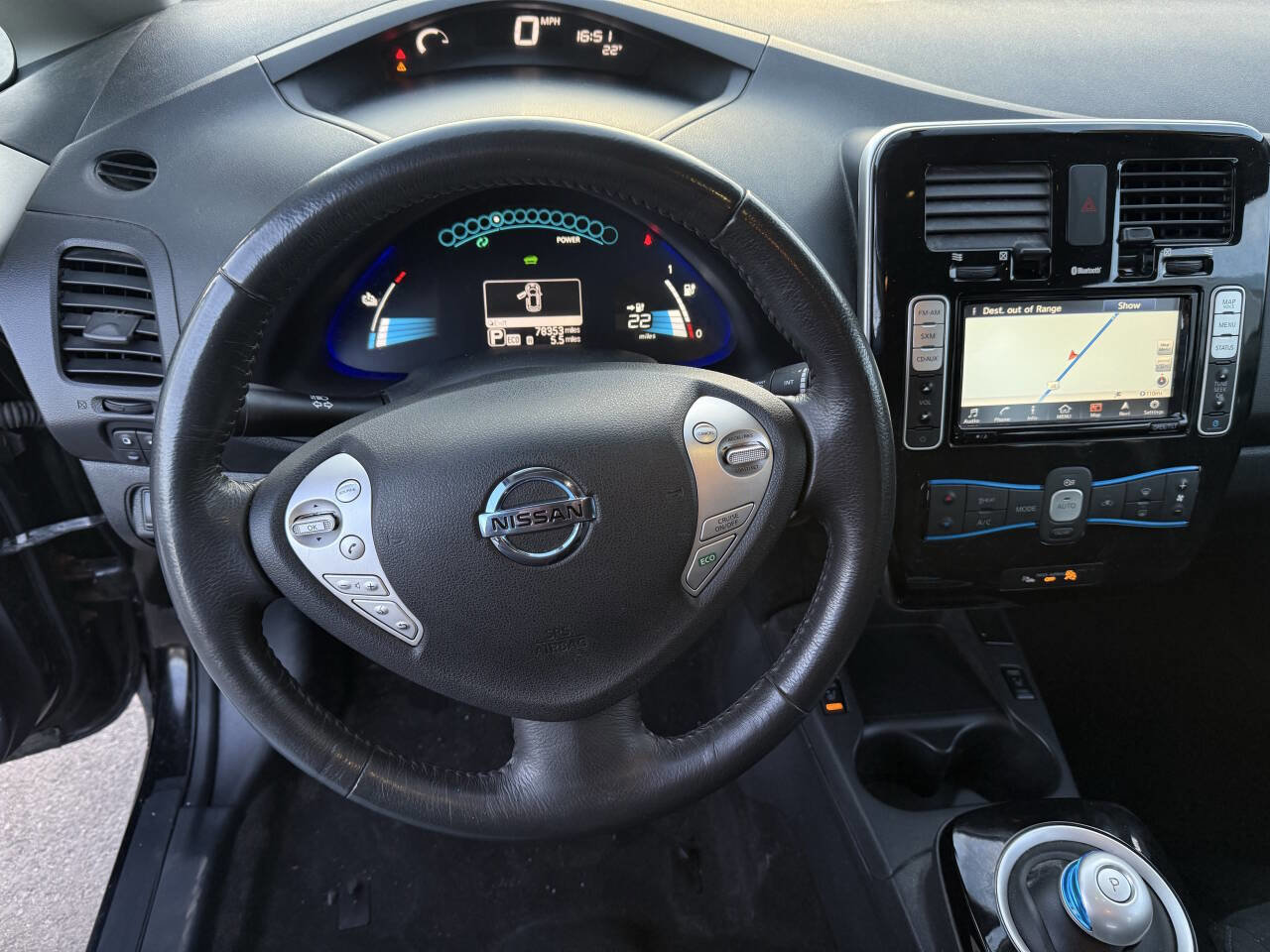 Used 2017 Nissan Leaf SV image 16