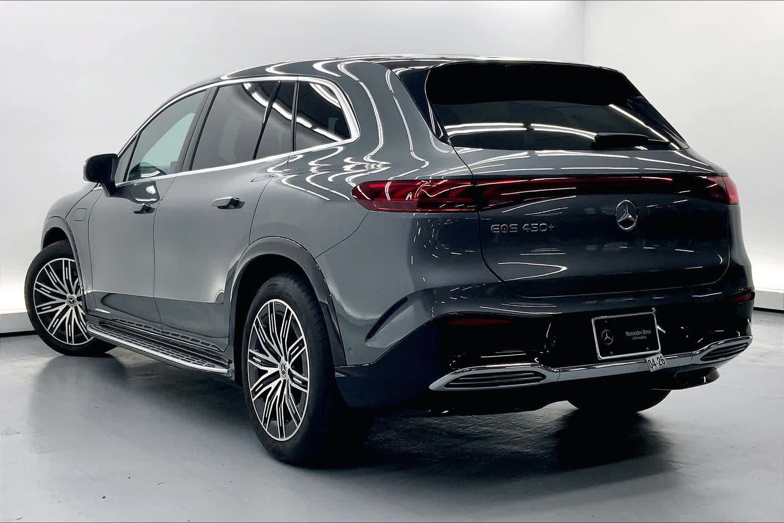 Used 2023 Mercedes-Benz EQS 450+ SUV image 3