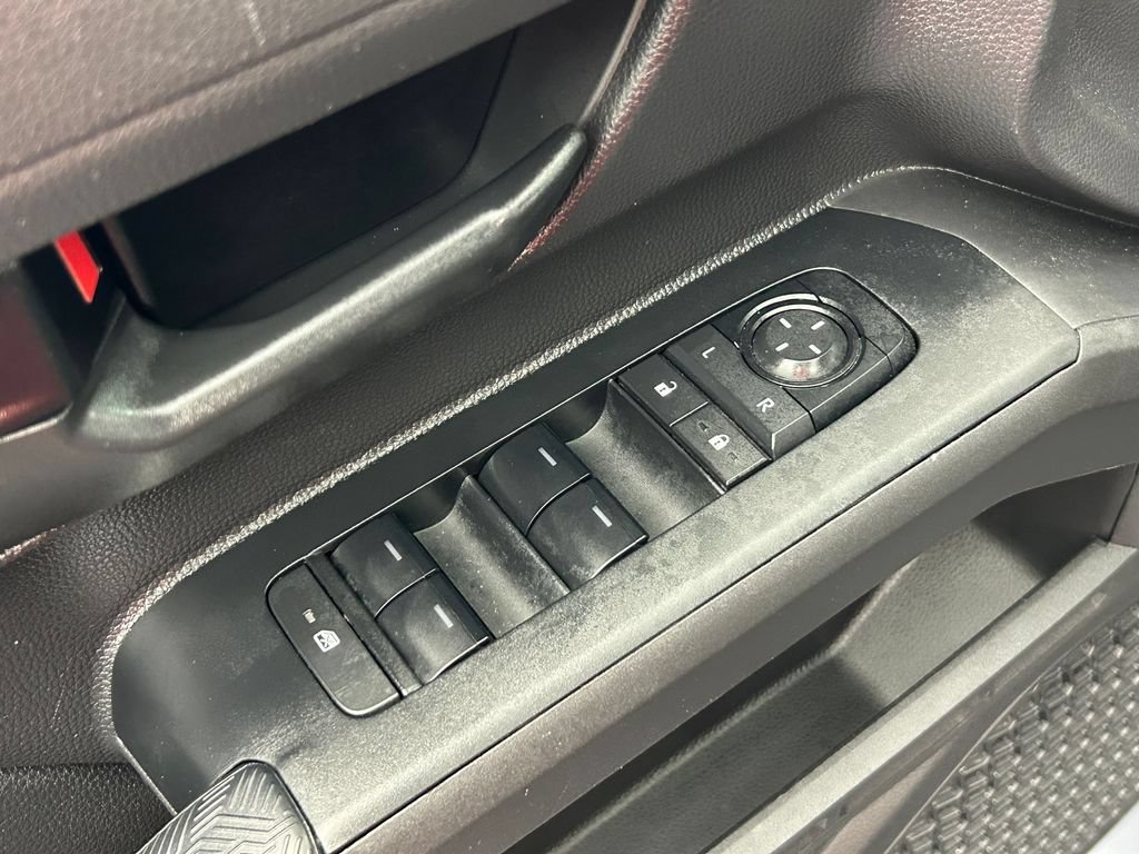 Used 2024 Toyota Tacoma SR5 RWD image 40