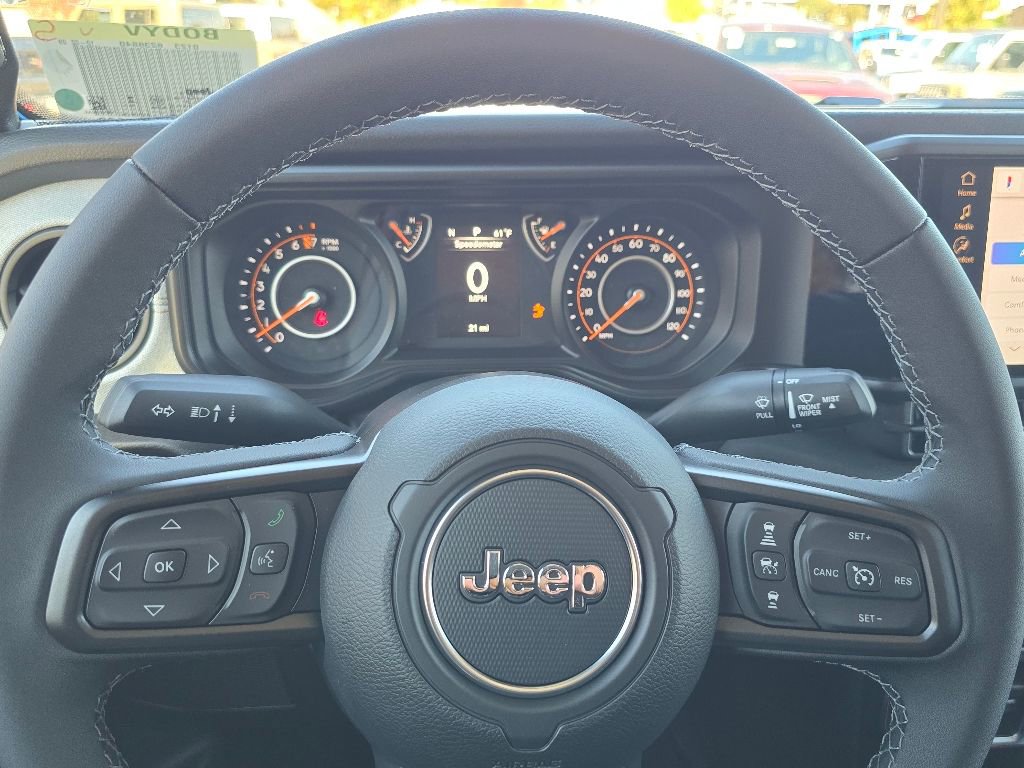 New 2026 Jeep Gladiator Sport AWD/4WD image 12