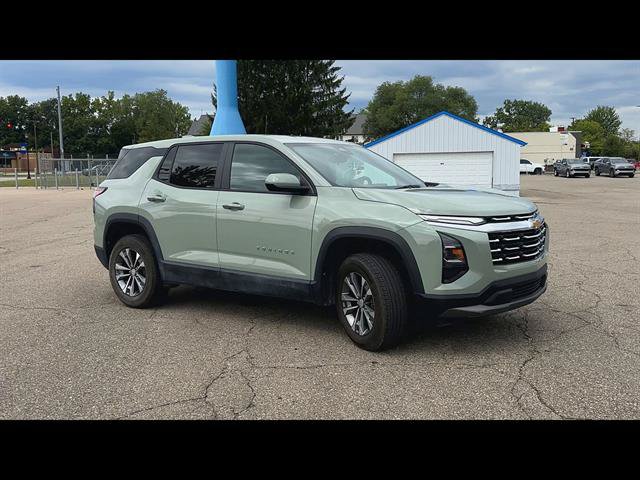 Used 2025 Chevrolet Equinox LT AWD/4WD image 25