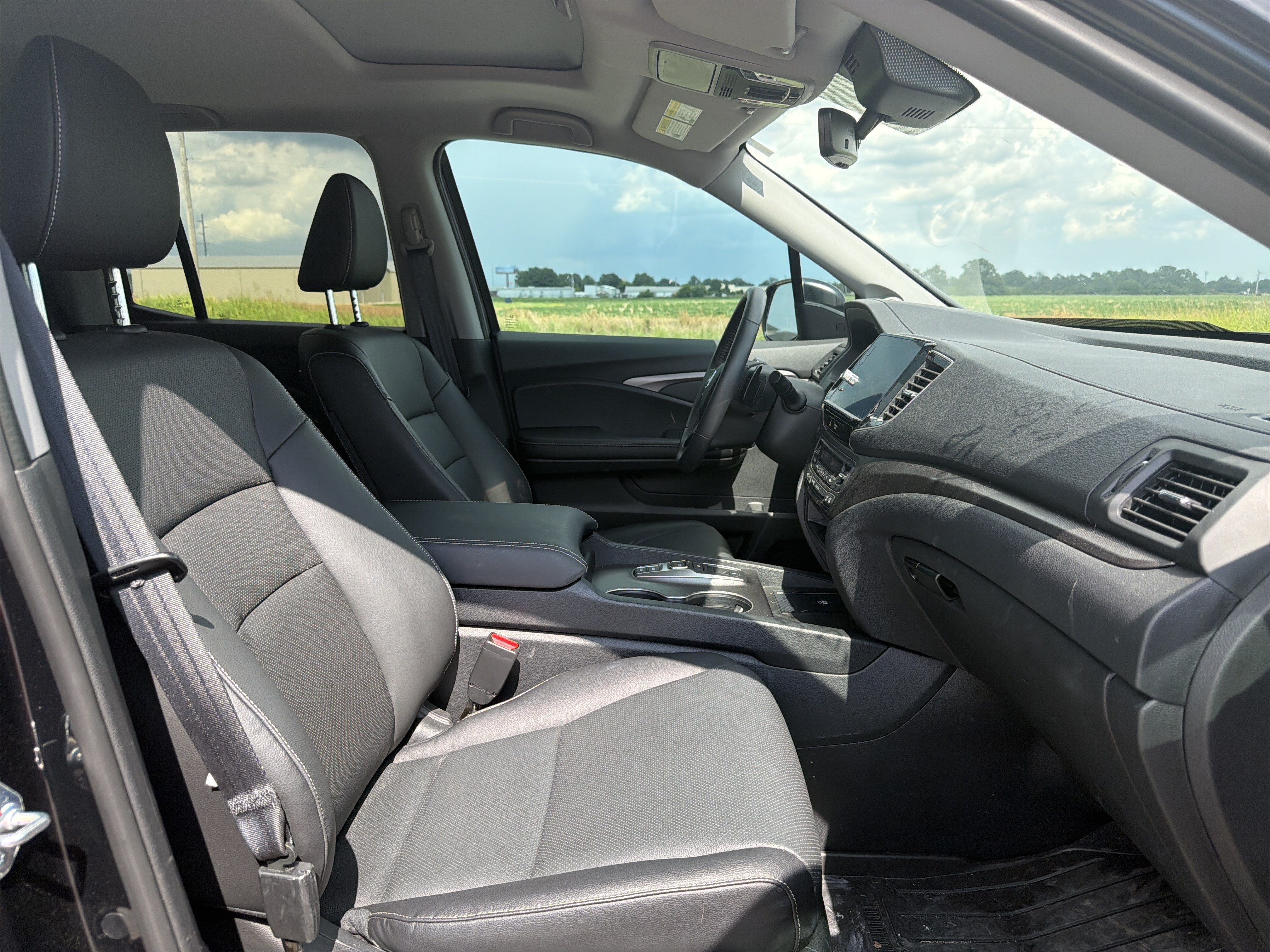 Certified 2025 Honda Ridgeline RTL image 14