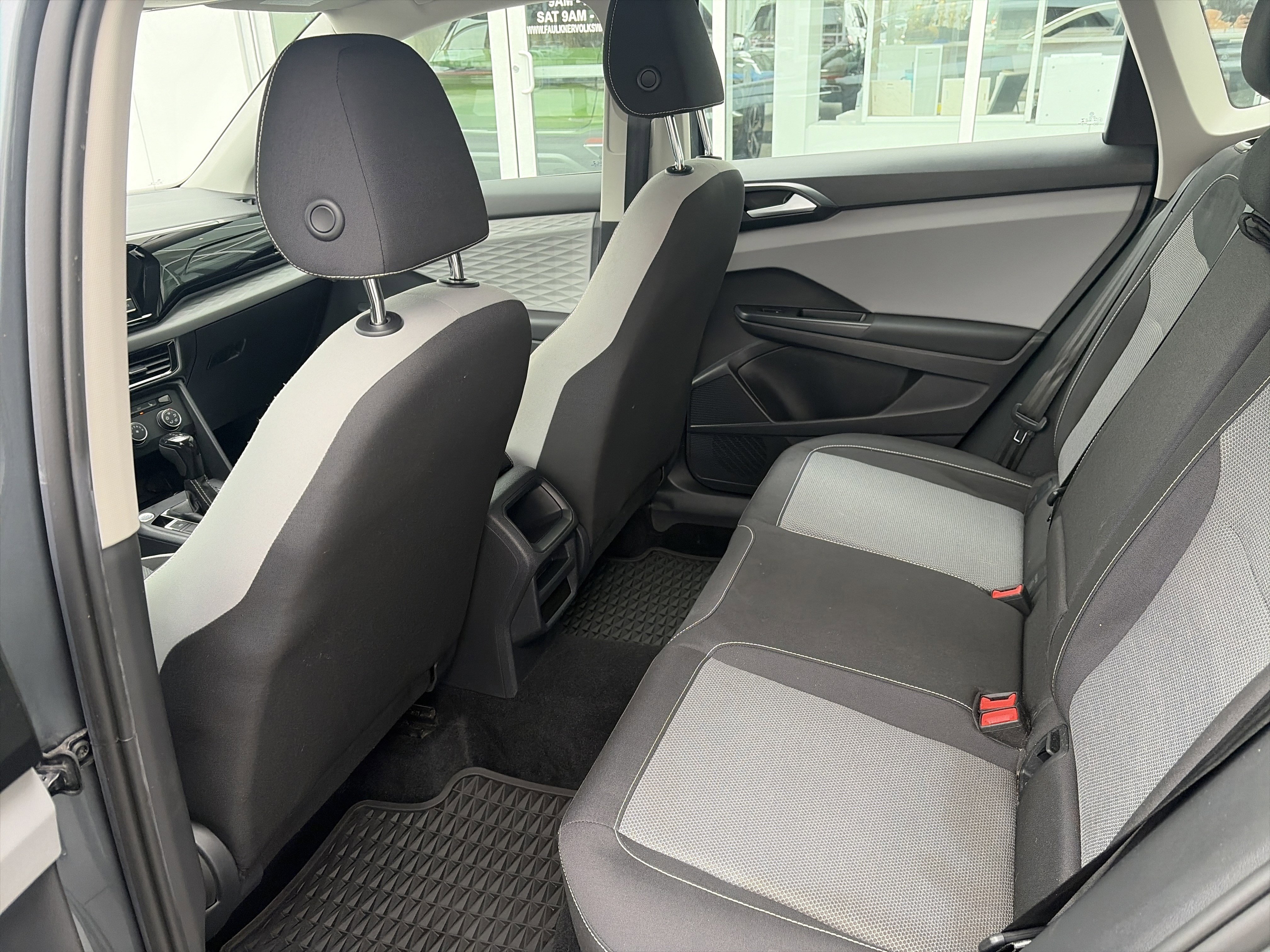 Used 2022 Volkswagen Taos S image 23